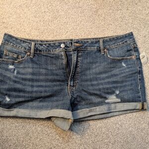 Old Navy OG Straight Shorts - Size 20